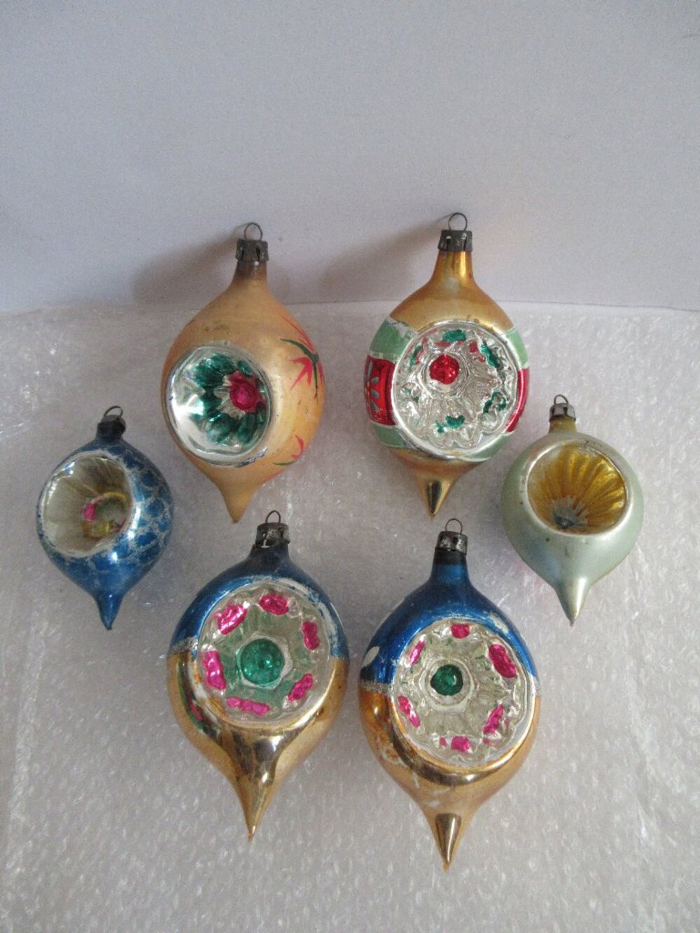 6 Teardrop Glass Indent Christmas Ornaments Hand Painted Poland Vintage 2 Sizes